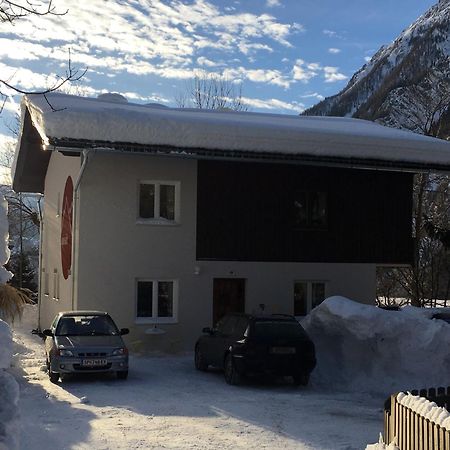 Alpinside Appartements 海利根布卢特 外观 照片