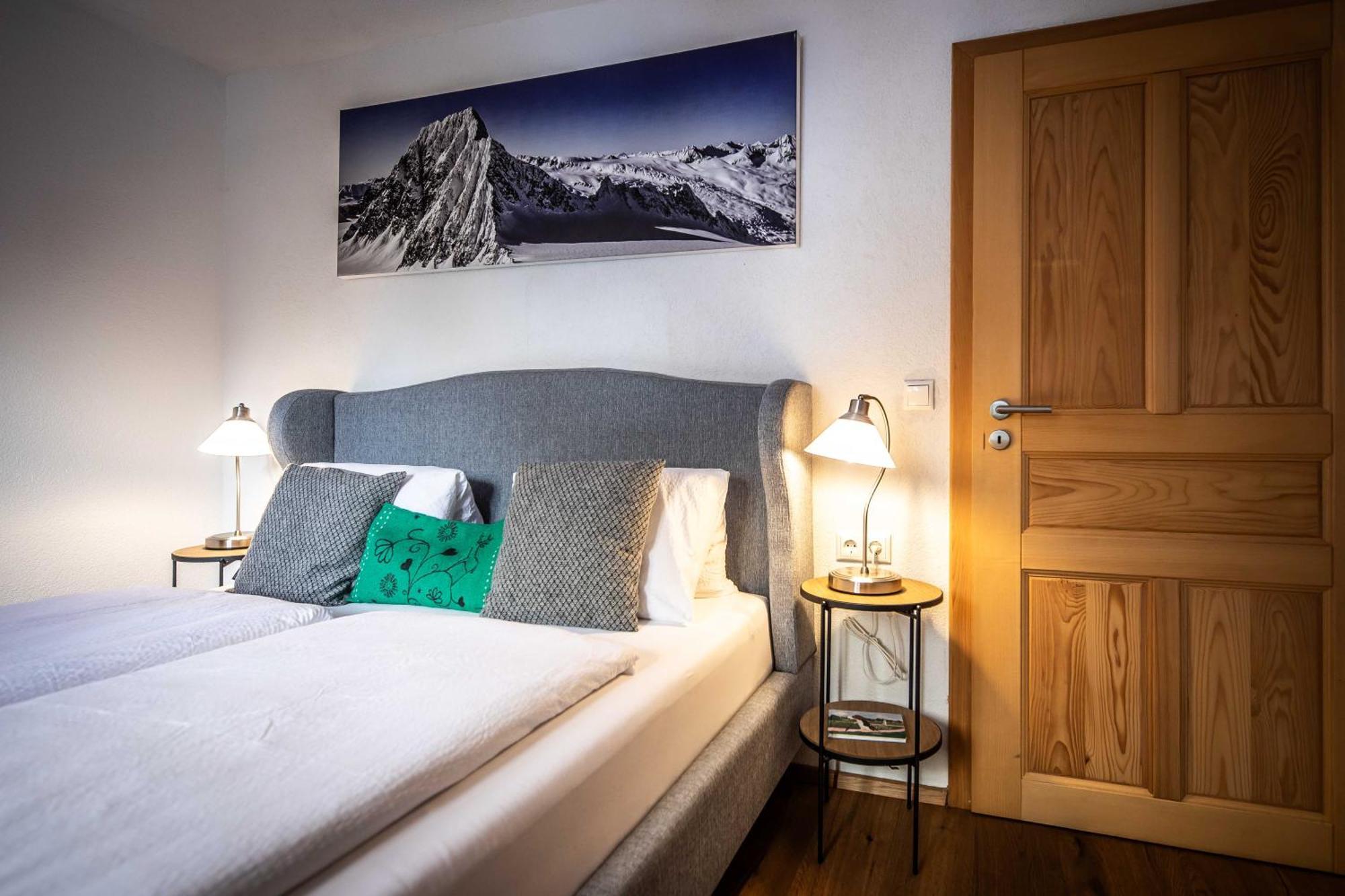 Alpinside Appartements 海利根布卢特 外观 照片