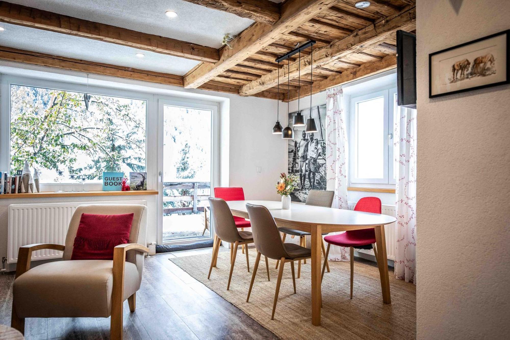 Alpinside Appartements 海利根布卢特 外观 照片