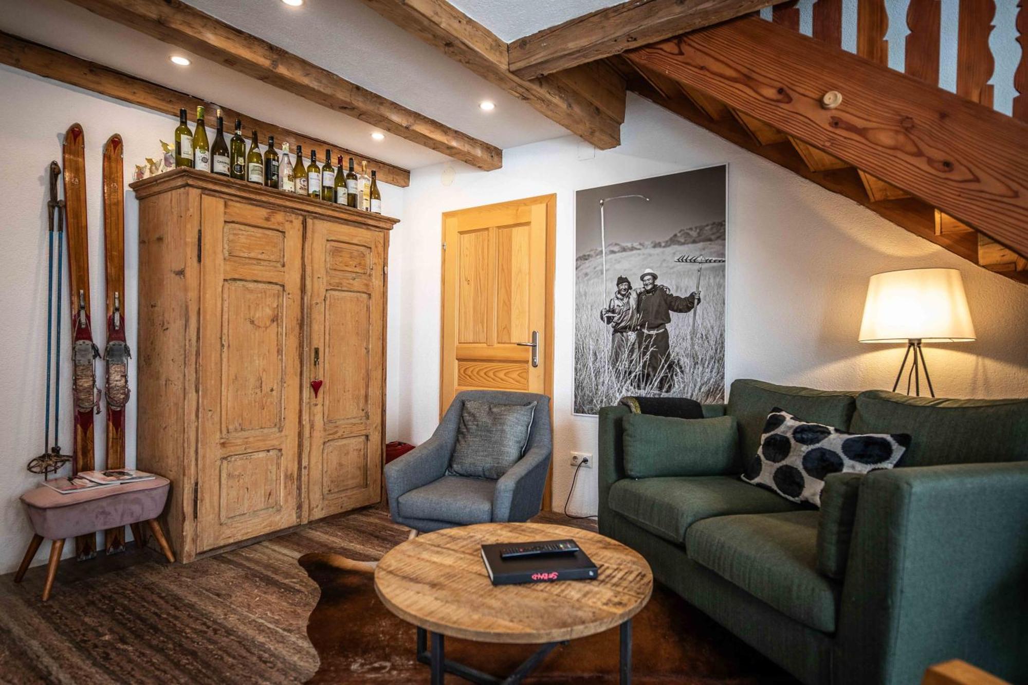 Alpinside Appartements 海利根布卢特 外观 照片